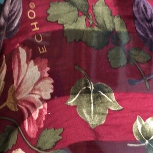 Vtg Echo Maroon White Purple Floral